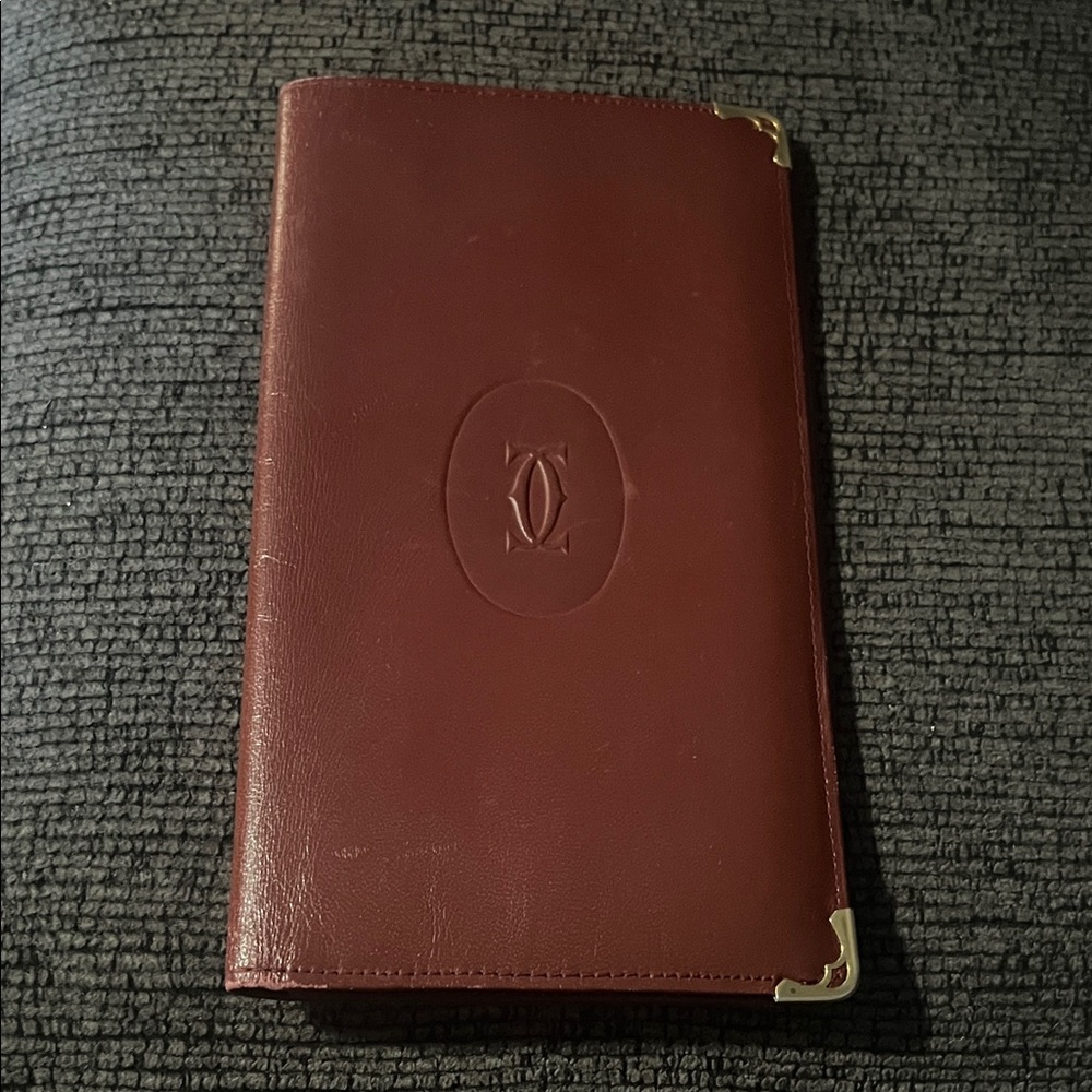 Cartier Burgundy Leather Wallet with Gold Accents Passport/document holder